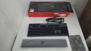 ASUS ROG STRİX FLARE II NXRD SWITCH(OUTLET)