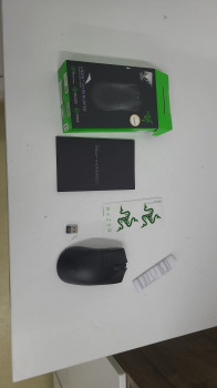 Razer Viper V3 Hyperspeed RZ01-04910100-R3M1 6 Tuş 30000 DPI Optik Gaming (Oyuncu) Mouse (OUTLET)