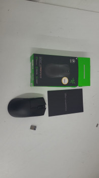 Razer Viper V3 Hyperspeed RZ01-04910100-R3M1 6 Tuş 30000 DPI Optik Gaming (Oyuncu) Mouse (OUTLET)