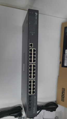 TP-Link TL-SG3428 24 Port 10/100/1000 Mbps Gigabit Yönetilebilir Switch (OUTLET)