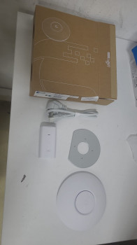 UBIQUITI UBNT UNIFI ACCES POINT ( UAP-AC L(OUTLET)